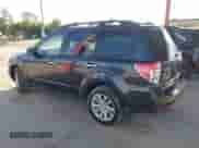 2013 Subaru Forester X Limited z VIN JF2SHAEC2DH419244, wystawiony jako IAAI lot #42953330 z przebiegiem 117 386 mil mil oraz . Historia ofert i sprzedaży dostępna na DreamBid. Obrazek 3.