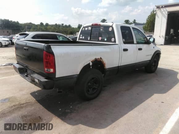 2003 Dodge 1500 ST with VIN 1D7HA18K93J518401, listed as a IAAI auction lot 42853797 with 140,668 mi miles and . Bid and sale history available at DreamBid. Image 4.