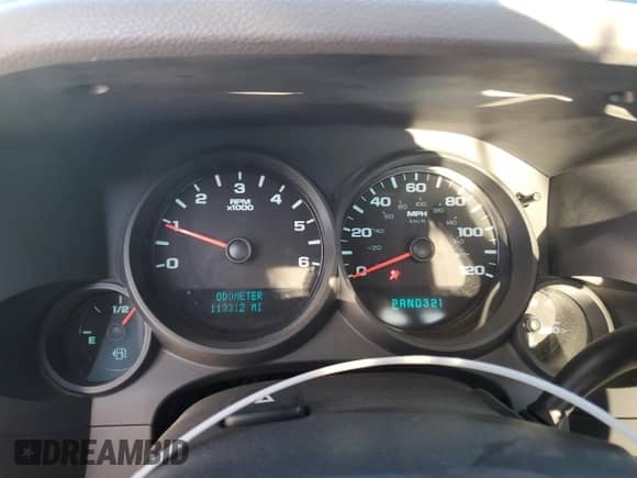2009 Chevrolet Silverado 1500 Work Truck with VIN 1GCEC14C09Z102415, listed as a Copart auction lot 86639704 with 113,312 mi miles and Salvage title. Bid and sale history available at DreamBid. Image 9.