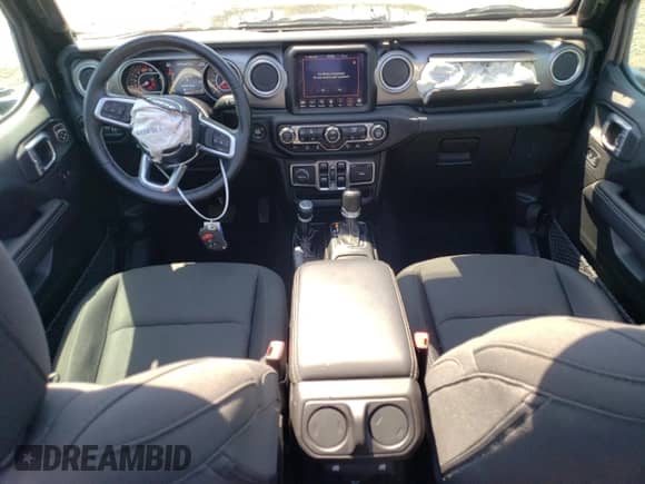 2021 Jeep Wrangler Unlimited Sahara z VIN 1C4HJXEN6MW609397, wystawiony jako Copart lot #54673565 z przebiegiem 42 601 mil mil oraz Szkoda całkowita • Salvage title. Historia ofert i sprzedaży dostępna na DreamBid. Obrazek 8.