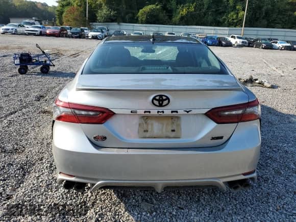 2021 Toyota Camry XSE with VIN 4T1K61AK3MU421363, listed as a Copart auction lot 80719775 with 129,804 mi miles and Salvage title. Bid and sale history available at DreamBid. Image 6.