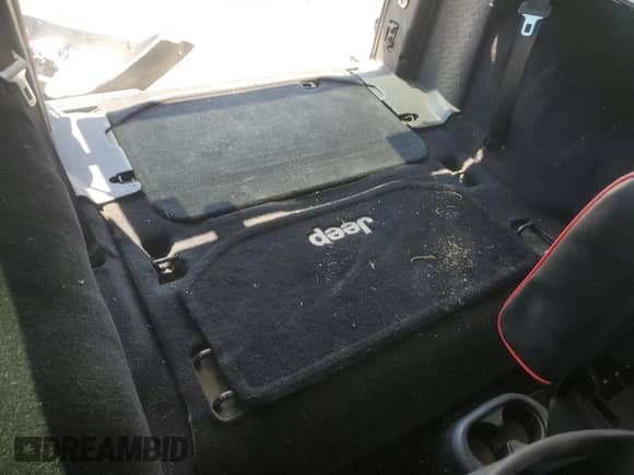 2013 Jeep Wrangler Sport с VIN 1C4AJWAG0DL558015, выставлен на аукционе Copart как лот 69876955 с пробегом 122 776 миль миль и Списание • Salvage title. История ставок и продаж доступна на DreamBid. Изображение 11.