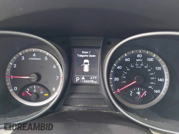 2013 Hyundai Santa Fe Sport with VIN 5XYZT3LB3DG117617, listed as a IAAI auction lot 42483740 with 145,698 mi miles and . Bid and sale history available at DreamBid. Image 7.