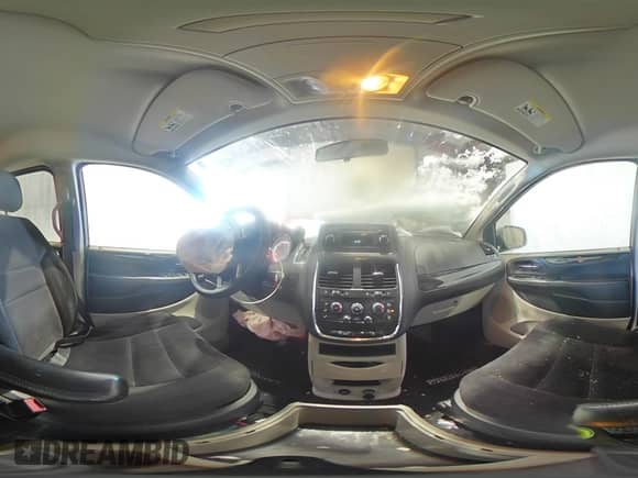 2014 Dodge Grand Caravan SXT with VIN 2C4RDGBG3ER233298, listed as a Copart auction lot 88524075 with 104,220 mi miles and Non repairable. Bid and sale history available at DreamBid. Image 14.