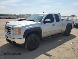 2010 GMC Sierra 1500 SLE с VIN 1GTSKVE38AZ281299, выставлен на аукционе Copart как лот 68891555 с пробегом 202 105 миль миль и Списание • Salvage title. История ставок и продаж доступна на DreamBid. Изображение 1.