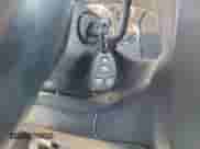 2017 Chevrolet Express Cargo z VIN 1GCWGAFF0H1325647, wystawiony jako IAAI lot #43558820 z przebiegiem 237 387 mil mil oraz . Historia ofert i sprzedaży dostępna na DreamBid. Obrazek 34.