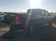 2008 GMC Sierra 1500 z VIN 2GTFK19Y881142390, wystawiony jako Copart lot #89091085 z przebiegiem 238 308 mil mil oraz Szkoda całkowita • Salvage title. Historia ofert i sprzedaży dostępna na DreamBid. Obrazek 3.