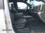 2023 Chevrolet Silverado 1500 ZR2 с VIN 3GCUDHEL1PG358494, выставлен на аукционе IAAI как лот 41454981 с пробегом 32 594 миль миль и . История ставок и продаж доступна на DreamBid. Изображение 5.