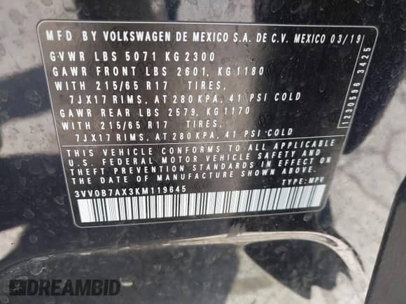 2019 Volkswagen Tiguan S с VIN 3VV0B7AX3KM119645, выставлен на аукционе IAAI как лот 41973924 с пробегом 100 914 миль миль и . История ставок и продаж доступна на DreamBid. Изображение 9.