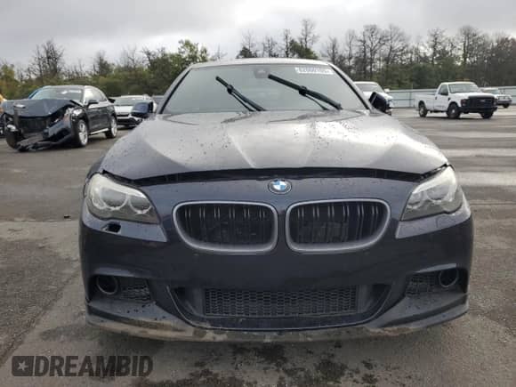 2016 BMW 5 Series 550i z VIN WBAKN9C55GD963000, wystawiony jako Copart lot #82060105 z przebiegiem 91 259 mil mil oraz Szkoda całkowita • Salvage title. Historia ofert i sprzedaży dostępna na DreamBid. Obrazek 5.
