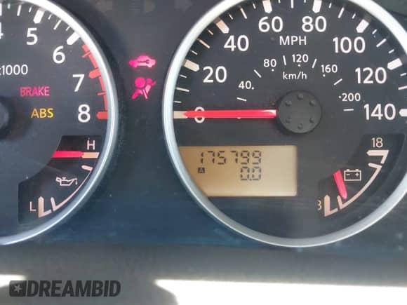 2005 Nissan Pathfinder SE z VIN 5N1AR18U75C754666, wystawiony jako IAAI lot #42544059 z przebiegiem Nie podano mil oraz . Historia ofert i sprzedaży dostępna na DreamBid. Obrazek 7.