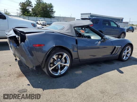 2012 Chevrolet Corvette Z16 Grand Sport 3LT с VIN 1G1YW3DWXC5110927, выставлен на аукционе Copart как лот 69230044 с пробегом 89 302 миль миль и Списание • Salvage title. История ставок и продаж доступна на DreamBid. Изображение 3.
