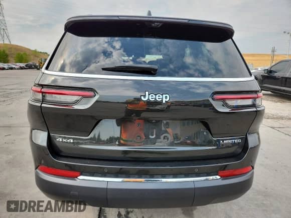2024 Jeep Grand Cherokee Limited with VIN 1C4RJKBG2R8938252, listed as a Copart auction lot 69069785 with 23,793 mi miles and Salvage title. Bid and sale history available at DreamBid. Image 6.