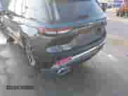 2023 Jeep Grand Cherokee Overland с VIN 1C4RJHDGXP8864365, выставлен на аукционе IAAI как лот 40502141 с пробегом 3 911 миль миль и . История ставок и продаж доступна на DreamBid. Изображение 6.