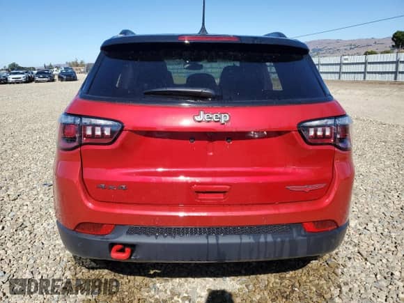 2025 Jeep Compass Trailhawk с VIN 3C4NJDDNXST613099, выставлен на аукционе Copart как лот 89482305 с пробегом 2 094 миль миль и На запчасти • Non repairable. История ставок и продаж доступна на DreamBid. Изображение 6.