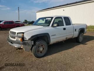 2003 Chevrolet Silverado 2500HD LS с VIN 1GCHK29U63E133724, выставлен на аукционе Copart как лот 69027975 с пробегом 225 103 миль миль и Чистый • Clean title. История ставок и продаж доступна на DreamBid. Изображение 1.