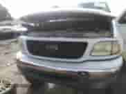 2002 Ford F-150 XLT с VIN 1FTRW08L52KE13463, выставлен на аукционе IAAI как лот 42981953 с пробегом Не указан миль и . История ставок и продаж доступна на DreamBid. Изображение 6.