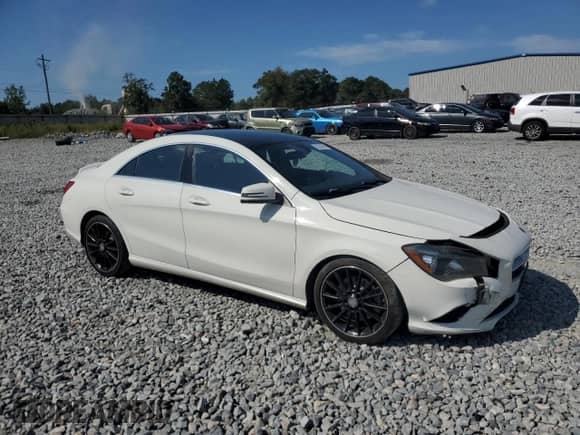 2014 Mercedes-Benz CLA 250 с VIN WDDSJ4EB7EN153241, выставлен на аукционе Copart как лот 82033665 с пробегом 143 210 миль миль и Списание • Salvage title. История ставок и продаж доступна на DreamBid. Изображение 4.