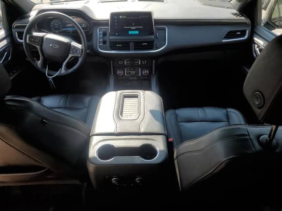 2023 Chevrolet Tahoe RST с VIN 1GNSKRKD8PR215839, выставлен на аукционе Copart как лот 81116105 с пробегом 32 243 миль миль и Списание • Salvage title. История ставок и продаж доступна на DreamBid. Изображение 8.