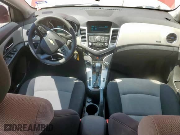 2016 Chevrolet Cruze LS with VIN 1G1PC5SH8G7147702, listed as a Copart auction lot 70581275 with 103,187 mi miles and Salvage title. Bid and sale history available at DreamBid. Image 8.