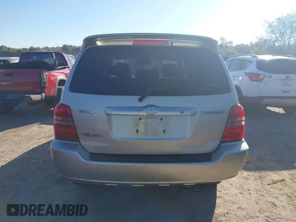 2003 Toyota Highlander с VIN JTEHF21A130112455, выставлен на аукционе IAAI как лот 43324619 с пробегом 173 254 миль миль и . История ставок и продаж доступна на DreamBid. Изображение 16.
