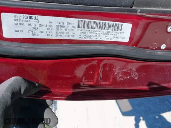 2019 Dodge Durango GT Plus z VIN 1C4RDJDG2KC764023, wystawiony jako IAAI lot #40938220 z przebiegiem 85 660 mil mil oraz . Historia ofert i sprzedaży dostępna na DreamBid. Obrazek 9.