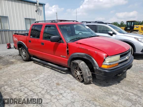 2003 Chevrolet S-10 LS с VIN 1GCDT13X13K169430, выставлен на аукционе Copart как лот 60115625 с пробегом 190 133 миль миль и Списание • Salvage title. История ставок и продаж доступна на DreamBid. Изображение 4.