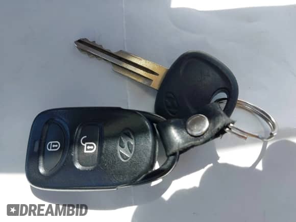 2005 Hyundai Tucson GLS с VIN KM8JN12D75U157757, выставлен на аукционе IAAI как лот 42407463 с пробегом 108 457 миль миль и . История ставок и продаж доступна на DreamBid. Изображение 11.