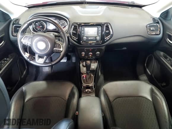 2018 Jeep Compass Altitude with VIN 3C4NJDBB6JT304267, listed as a Copart auction lot 81713085 with 84,266 mi miles and Salvage title. Bid and sale history available at DreamBid. Image 8.