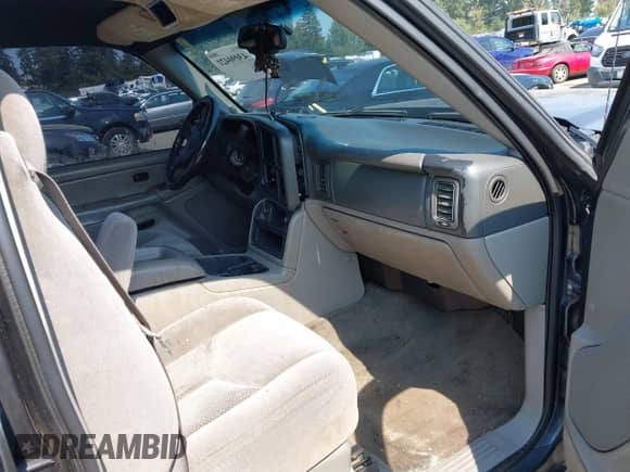 2005 Chevrolet Avalanche LS с VIN 3GNEC12Z95G186050, выставлен на аукционе IAAI как лот 43090421 с пробегом 181 233 миль миль и . История ставок и продаж доступна на DreamBid. Изображение 5.