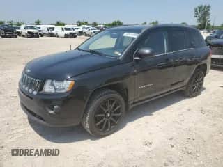 2013 Jeep Compass Limited z VIN 1C4NJDCB8DD274911, wystawiony jako Copart lot #60154095 z przebiegiem 121 454 mil mil oraz Szkoda całkowita • Salvage title. Historia ofert i sprzedaży dostępna na DreamBid. Obrazek 1.