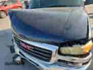 2005 GMC Sierra 1500 SLE z VIN 1GTEC19V55Z162016, wystawiony jako Copart lot #80352745 z przebiegiem 204 635 mil mil oraz Szkoda całkowita • Salvage title. Historia ofert i sprzedaży dostępna na DreamBid. Obrazek 11.