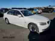 2010 BMW 3 Series 328i xDrive с VIN WBAPK5C59AA653156, выставлен на аукционе Copart как лот 82505065 с пробегом 153 674 миль миль и Списание • Salvage title. История ставок и продаж доступна на DreamBid. Изображение 4.