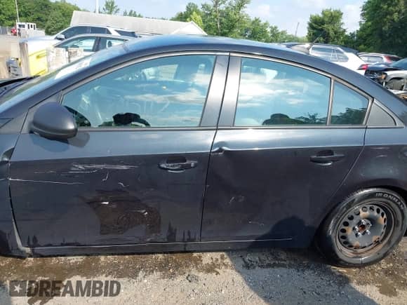 2016 Chevrolet Cruze LS с VIN 1G1PC5SG7G7217147, выставлен на аукционе IAAI как лот 42805112 с пробегом 71 967 миль миль и . История ставок и продаж доступна на DreamBid. Изображение 14.