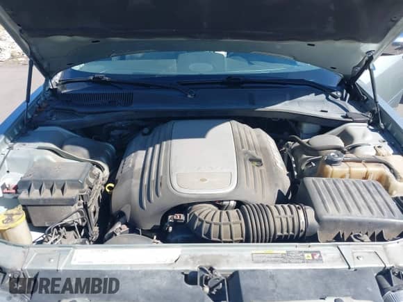 2005 Chrysler 300 C with VIN 2C3JA63H45H522482, listed as a IAAI auction lot 43295388 with 164,640 mi miles and . Bid and sale history available at DreamBid. Image 10.