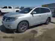 2015 Nissan Pathfinder SL с VIN 5N1AR2MN1FC619589, выставлен на аукционе Copart как лот 52043455 с пробегом 203 396 миль миль и Списание • Salvage title. История ставок и продаж доступна на DreamBid. Изображение 1.