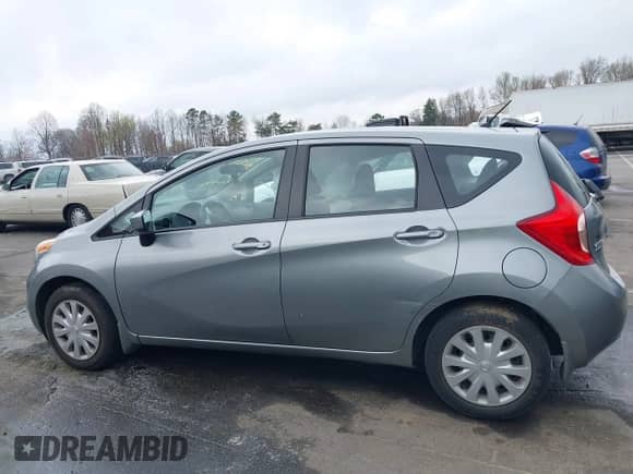 2015 Nissan Note S with VIN 3N1CE2CP6FL407774, listed as a IAAI auction lot 41853136 with Not provided miles and . Bid and sale history available at DreamBid. Image 14.
