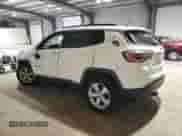 2018 Jeep Compass Latitude with VIN 3C4NJDBB9JT492251, listed as a Copart auction lot 63692595 with 82,820 mi miles and Salvage title. Bid and sale history available at DreamBid. Image 2.