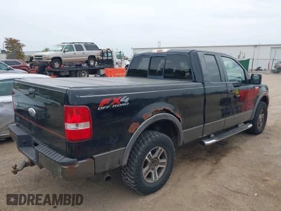 2008 Ford F-150 XLT z VIN 1FTPX14V78FA40669, wystawiony jako IAAI lot #43269820 z przebiegiem Nie podano mil oraz . Historia ofert i sprzedaży dostępna na DreamBid. Obrazek 4.