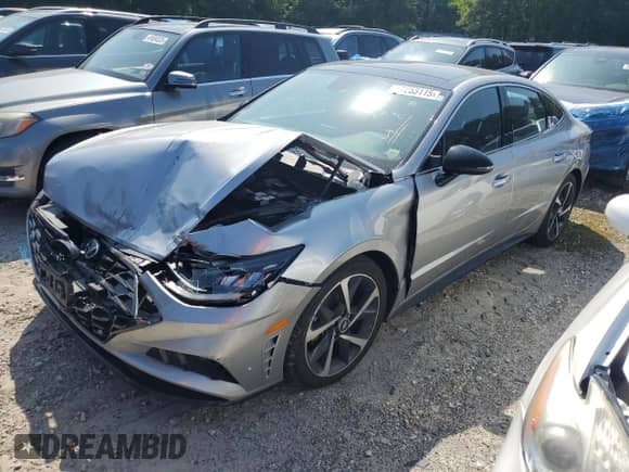 2022 Hyundai Sonata SEL Plus с VIN 5NPEJ4J22NH149207, выставлен на аукционе Copart как лот 67255115 с пробегом 39 235 миль миль и Списание • Salvage title. История ставок и продаж доступна на DreamBid. Изображение 1.