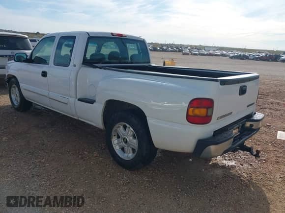 2003 Chevrolet Silverado 1500 LS с VIN 1GCEC19V13Z218093, выставлен на аукционе IAAI как лот 41016260 с пробегом 237 633 миль миль и . История ставок и продаж доступна на DreamBid. Изображение 3.