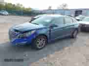 2017 Hyundai Sonata SE с VIN 5NPE24AF1HH472734, выставлен на аукционе IAAI как лот 43163101 с пробегом 126 948 миль миль и . История ставок и продаж доступна на DreamBid. Изображение 2.