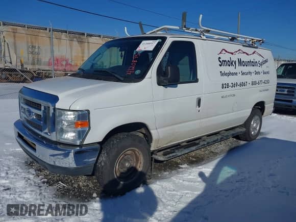 2013 Ford Econoline Cargo Commercial с VIN 1FTNE2EW5DDA25524, выставлен на аукционе IAAI как лот 41208957 с пробегом 148 921 миль миль и . История ставок и продаж доступна на DreamBid. Изображение 17.