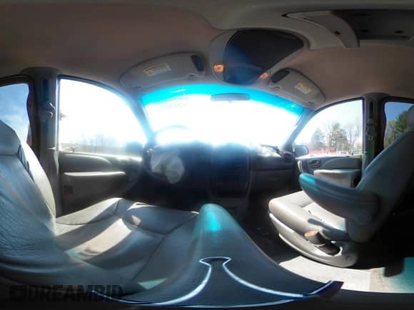 2001 Dodge Caravan ES with VIN 2B4GP54L11R322680, listed as a IAAI auction lot 42027676 with 178,265 mi miles and . Bid and sale history available at DreamBid. Image 18.