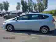 2015 Toyota Prius Two z VIN JTDZN3EUXFJ027618, wystawiony jako IAAI lot #42203389 z przebiegiem 97 278 mil mil oraz . Historia ofert i sprzedaży dostępna na DreamBid. Obrazek 14.