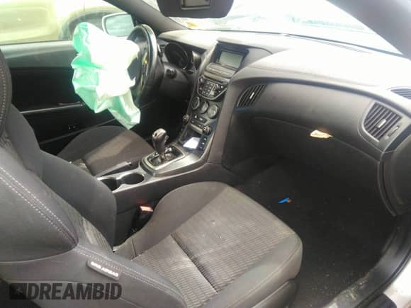 2015 Hyundai Genesis Coupe 3.8L Base with VIN KMHHU6KJ2FU123277, listed as a IAAI auction lot 34491243 with 84,977 mi miles and . Bid and sale history available at DreamBid. Image 5.