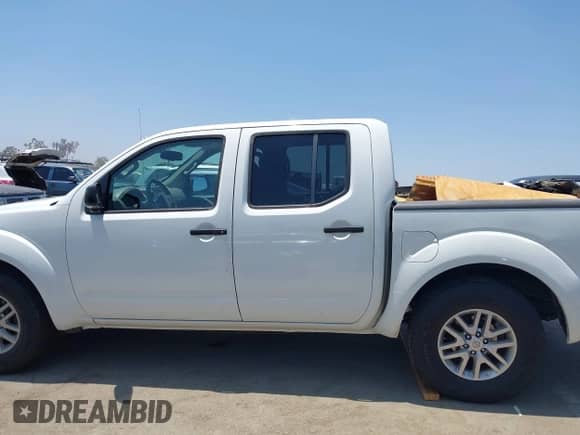 2014 Nissan Frontier SV с VIN 1N6AD0ER0EN725587, выставлен на аукционе IAAI как лот 42349058 с пробегом 101 191 миль миль и . История ставок и продаж доступна на DreamBid. Изображение 14.