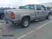 2002 Chevrolet Silverado 1500HD LT с VIN 1GCGK13U02F157489, выставлен на аукционе IAAI как лот 42789384 с пробегом Не указан миль и . История ставок и продаж доступна на DreamBid. Изображение 4.