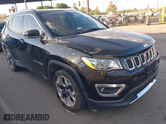 2020 Jeep Compass Limited z VIN 3C4NJCCB7LT191862, wystawiony jako IAAI lot #43369237 z przebiegiem 114 617 mil mil oraz . Historia ofert i sprzedaży dostępna na DreamBid. Obrazek 1.