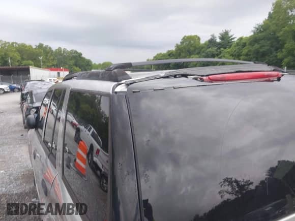 2007 Chevrolet TrailBlazer LT with VIN 1GNDT13S572208862, listed as a IAAI auction lot 42951824 with 190,873 mi miles and . Bid and sale history available at DreamBid. Image 18.